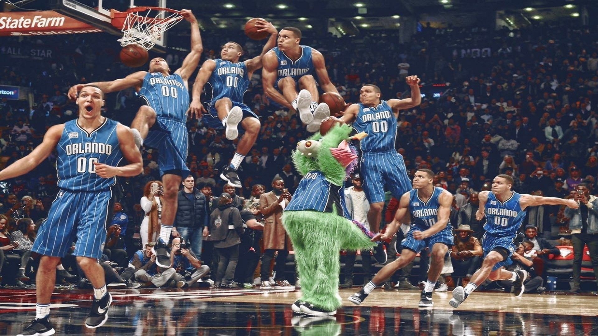 史上第一个在季后赛连续投中超远距离三分球的球员，中场超远三分球